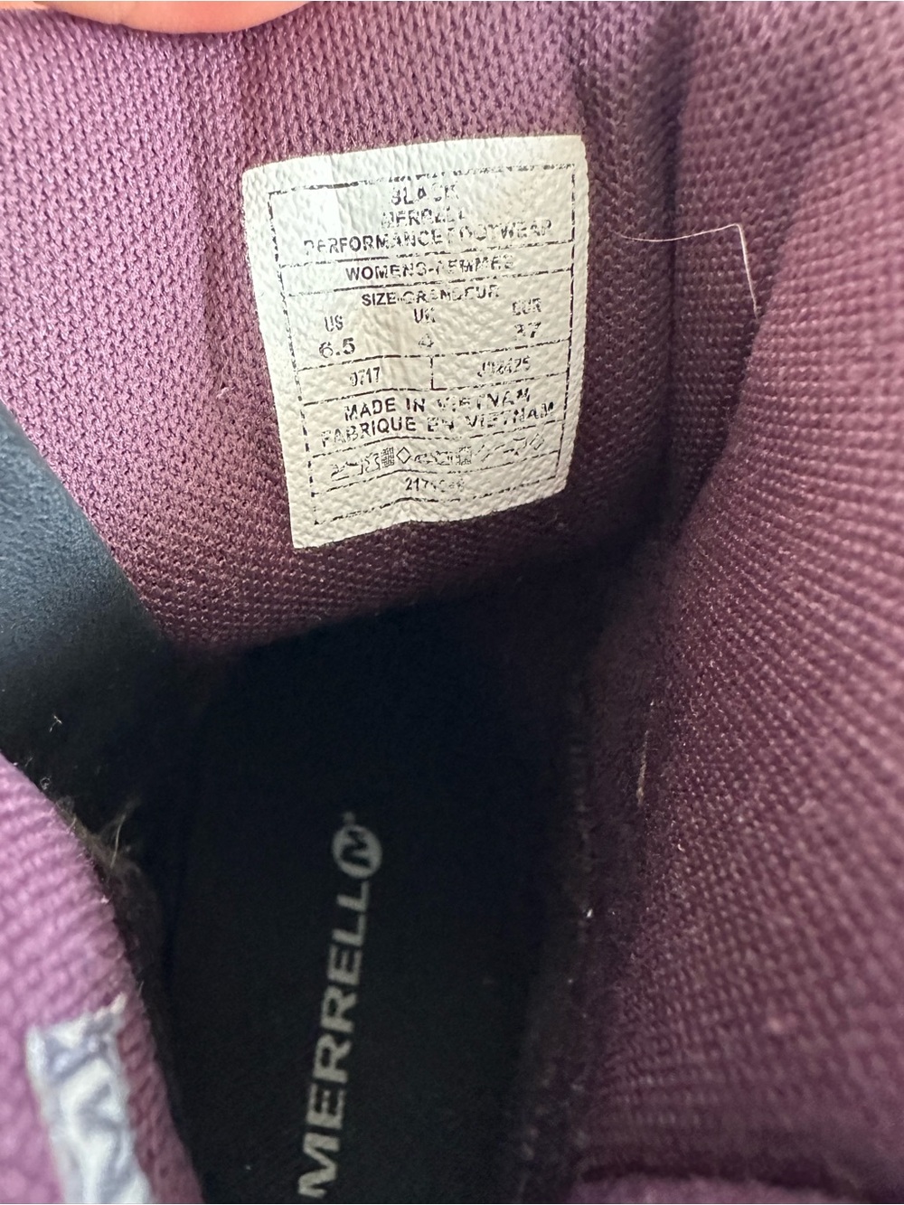 Merrell Black Hiking Shoes with Plum Lining - Picture 5 of 10